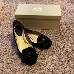 Coach flats